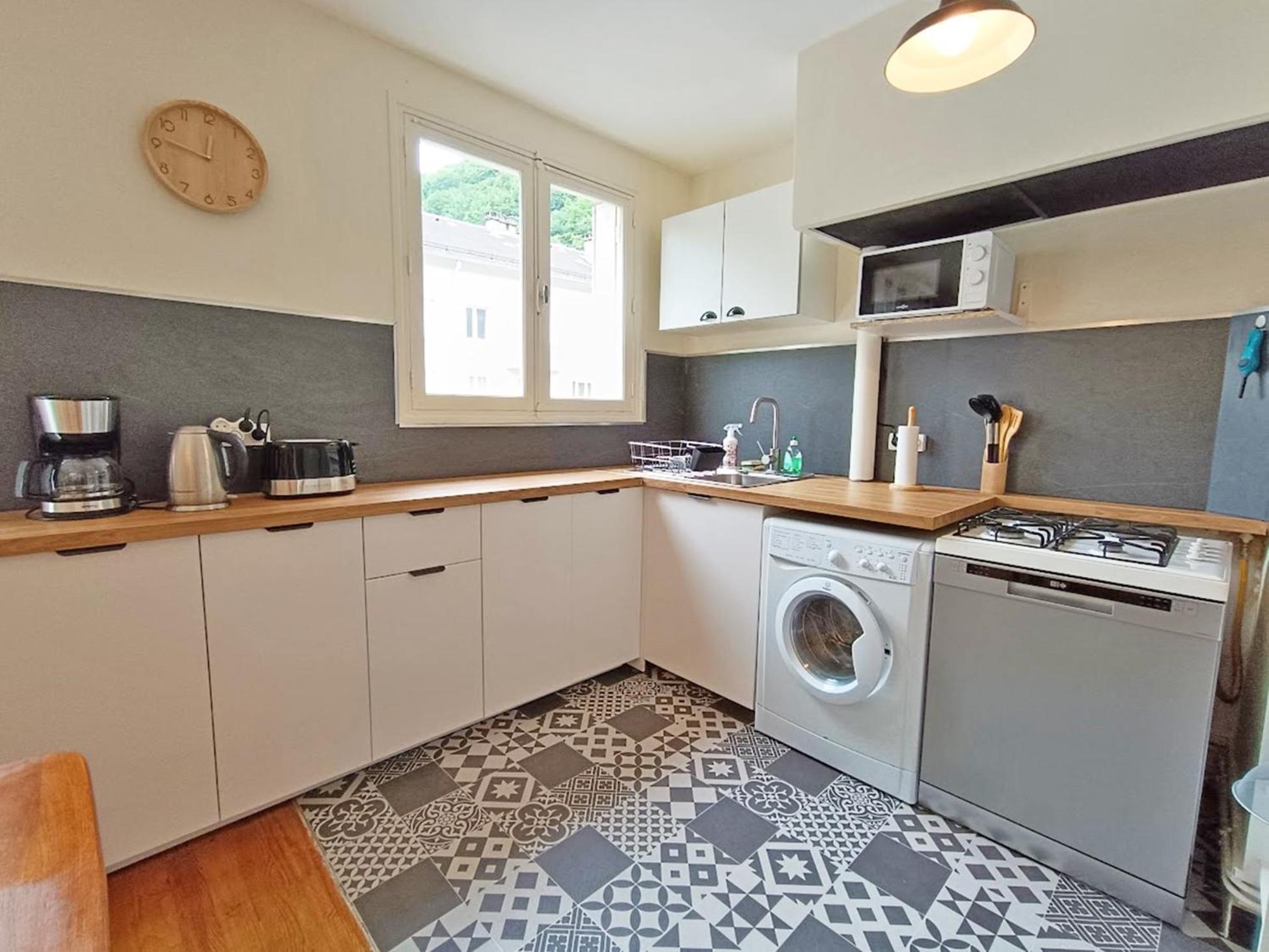 L'Appart Du Maupas, T3, Wifi, Parking Bagnères-de-Luchon Екстериор снимка