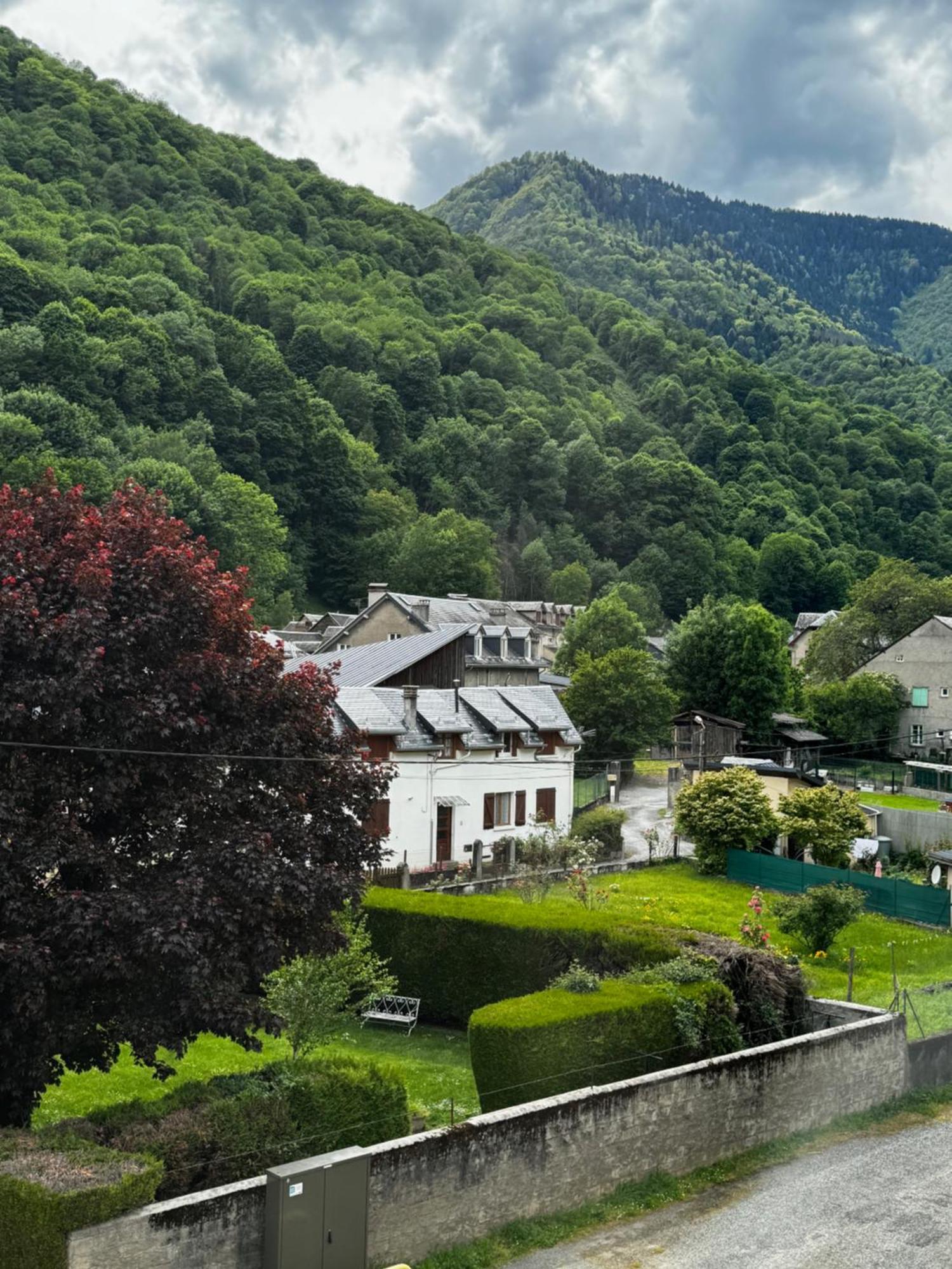 L'Appart Du Maupas, T3, Wifi, Parking Bagnères-de-Luchon Екстериор снимка